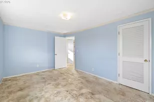 4026 SE Washington St, Milwaukie, OR 97222 - Photo 18