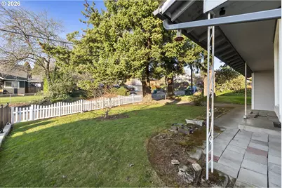 4026 SE Washington St, Milwaukie, OR 97222 - Photo 38