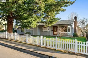 4026 SE Washington St, Milwaukie, OR 97222 - Photo 2