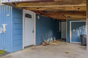 1594 N Hemlock St, Coquille, OR 97423 - Photo 28