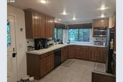 18616 NE 139th St, Brush Prairie, WA 98606 - Photo 10