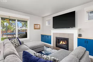 32085 NW Wascoe St, North Plains, OR 97133 - Photo 6