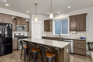 32085 NW Wascoe St, North Plains, OR 97133 - Photo 10