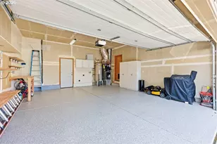 196 S 72nd St, Springfield, OR 97478 - Photo 30
