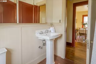 1402 Jackson St, Oregon City, OR 97045 - Photo 12