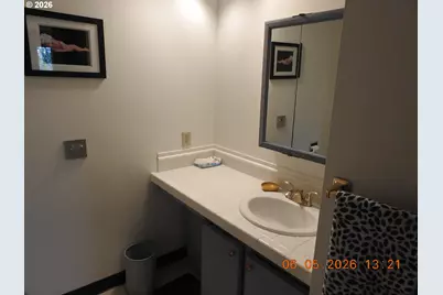 6201 SW 130th Ave, Beaverton, OR 97008 - Photo 16