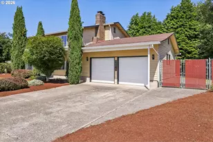 10015 NW 17th Ave, Vancouver, WA 98685 - Photo 2