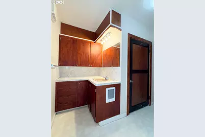 1050 Elm St, Baker City, OR 97814 - Photo 12