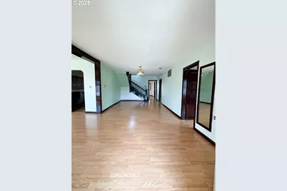 1050 Elm St, Baker City, OR 97814 - Photo 2