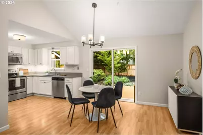 8332 SW Davies Ct, Portland, OR 97223 - Photo 10
