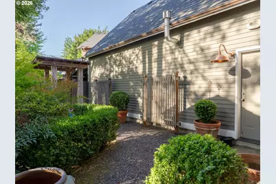 16685 NW Jupiter Hills Ct, Beaverton, OR 97006 - Photo 10