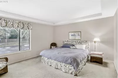 7325 SW Lakeside Dr, Wilsonville, OR 97070 - Photo 10