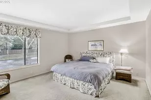 7325 SW Lakeside Dr, Wilsonville, OR 97070 - Photo 10