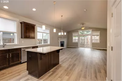 1099 NE Regan Hill Loop, Estacada, OR 97023 - Photo 6