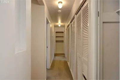 3030 Doughton St, Salem, OR 97302 - Photo 10