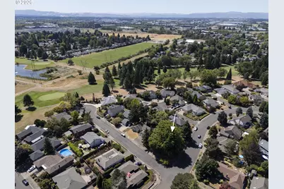 5435 NW Edgebrook Pl, Portland, OR 97229 - Photo 42
