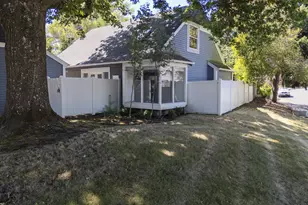 5435 NW Edgebrook Pl, Portland, OR 97229 - Photo 36