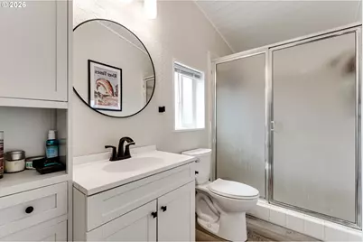 2226 32nd St, Springfield, OR 97477 - Photo 16