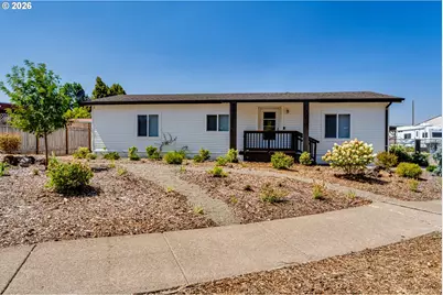 2226 32nd St, Springfield, OR 97477 - Photo 2