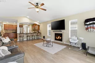 2726 Nina Pl, Hubbard, OR 97032 - Photo 10