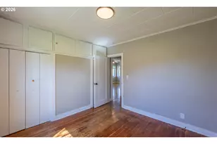 1755 NE Klamath Ave, Roseburg, OR 97470 - Photo 14