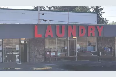 97900 Shopping Center Ave, Brookings, OR 97415 - Photo 1