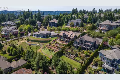 2650 Lorinda Ln, West Linn, OR 97068 - Photo 36