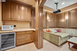 2650 Lorinda Ln, West Linn, OR 97068 - Photo 18