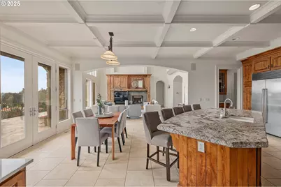 2650 Lorinda Ln, West Linn, OR 97068 - Photo 10