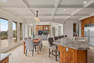 2650 Lorinda Ln, West Linn, OR 97068 - Photo 10