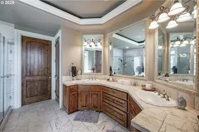 2650 Lorinda Ln, West Linn, OR 97068 - Photo 38