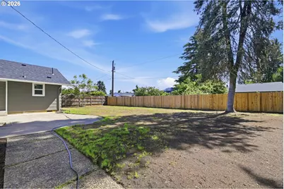 2453 37th St, Springfield, OR 97477 - Photo 44