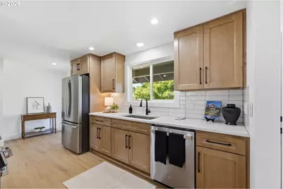 2453 37th St, Springfield, OR 97477 - Photo 12