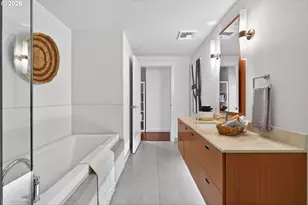 1260 NW Naito Pkwy, Portland, OR 97209 - Photo 24