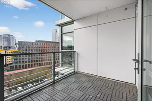 1260 NW Naito Pkwy, Portland, OR 97209 - Photo 26