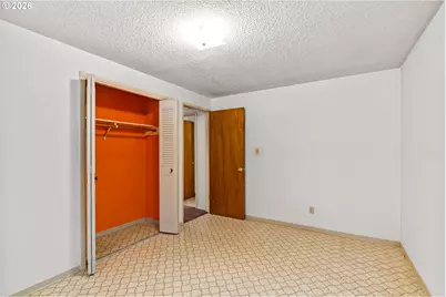 23560 Suttle Rd, Veneta, OR 97487 - Photo 28