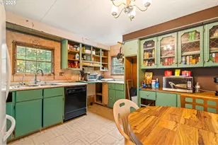 1586 King Rd, Winlock, WA 98596 - Photo 16