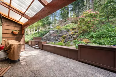 42 Ridgewood Dr, Eugene, OR 97405 - Photo 30