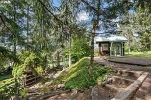 42 Ridgewood Dr, Eugene, OR 97405 - Photo 36