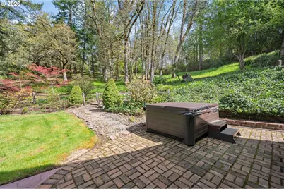 42 Ridgewood Dr, Eugene, OR 97405 - Photo 32