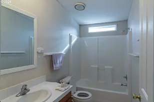 1325 SW 16th Pl, Hermiston, OR 97838 - Photo 14