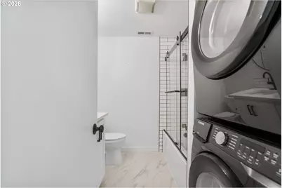 604 S Vermont St, Portland, OR 97219 - Photo 10