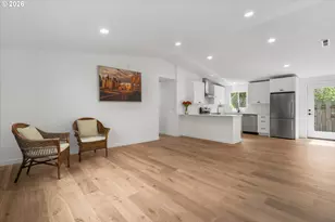 604 S Vermont St, Portland, OR 97219 - Photo 4