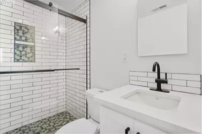 604 S Vermont St, Portland, OR 97219 - Photo 14