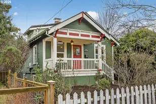 3827 SE Lincoln St, Portland, OR 97214 - Photo 2