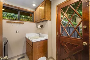 1901 NW Couch St, Camas, WA 98607 - Photo 20