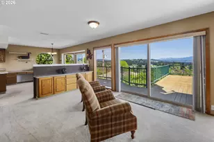 1901 NW Couch St, Camas, WA 98607 - Photo 10