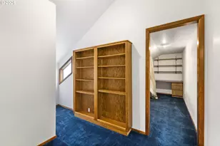 1901 NW Couch St, Camas, WA 98607 - Photo 38