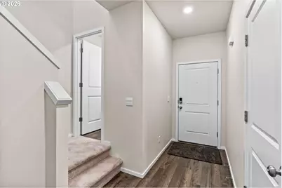 2678 26th Loop, Springfield, OR 97477 - Photo 4