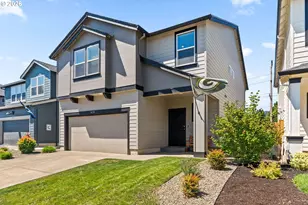 2678 26th Loop, Springfield, OR 97477 - Photo 2